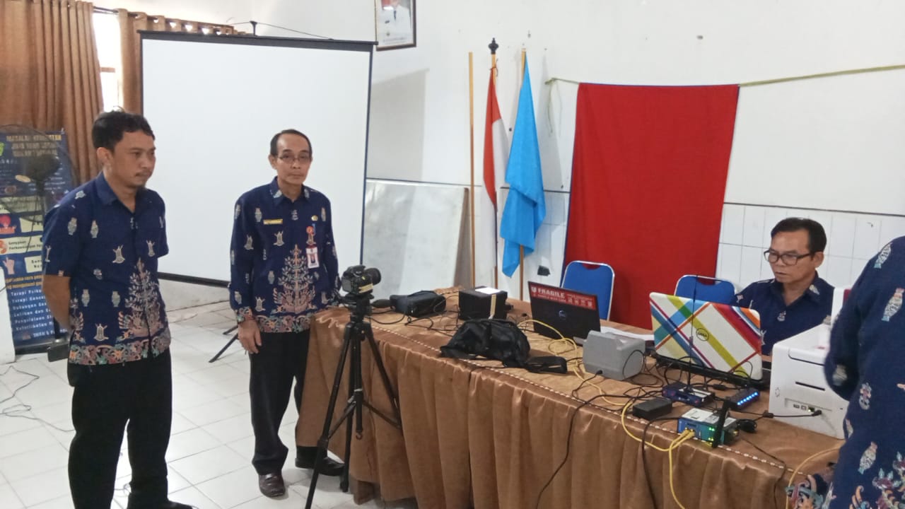 PELAYANAN JEMPUT BOLA DI SMA N 3 7 SMA N 4 PALANGKARAYA